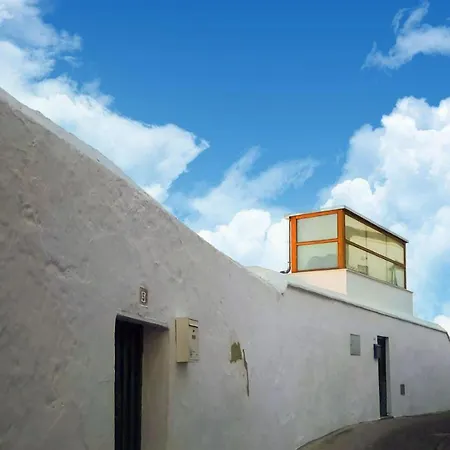 Modern In Andalucia With Roofed Terrace *